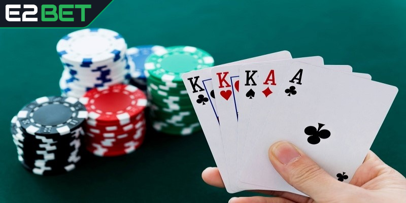 E2BET giải thích đánh Liêng là gì